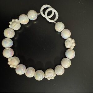 Iridescent Beaded Keychain Bracelet|Chunky Pearls wristlet| Cute Wrist strap